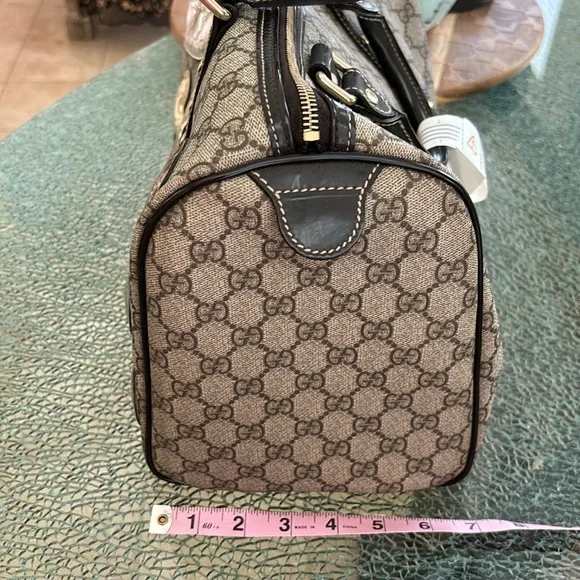 GUCCI GG C Canvas Limited Edition Heart Pattern Boston Bag Brown Leather NWOT - Picture 5 of 15